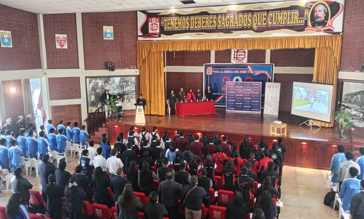 UCV Escuela de lideres Tacna 02.jpg